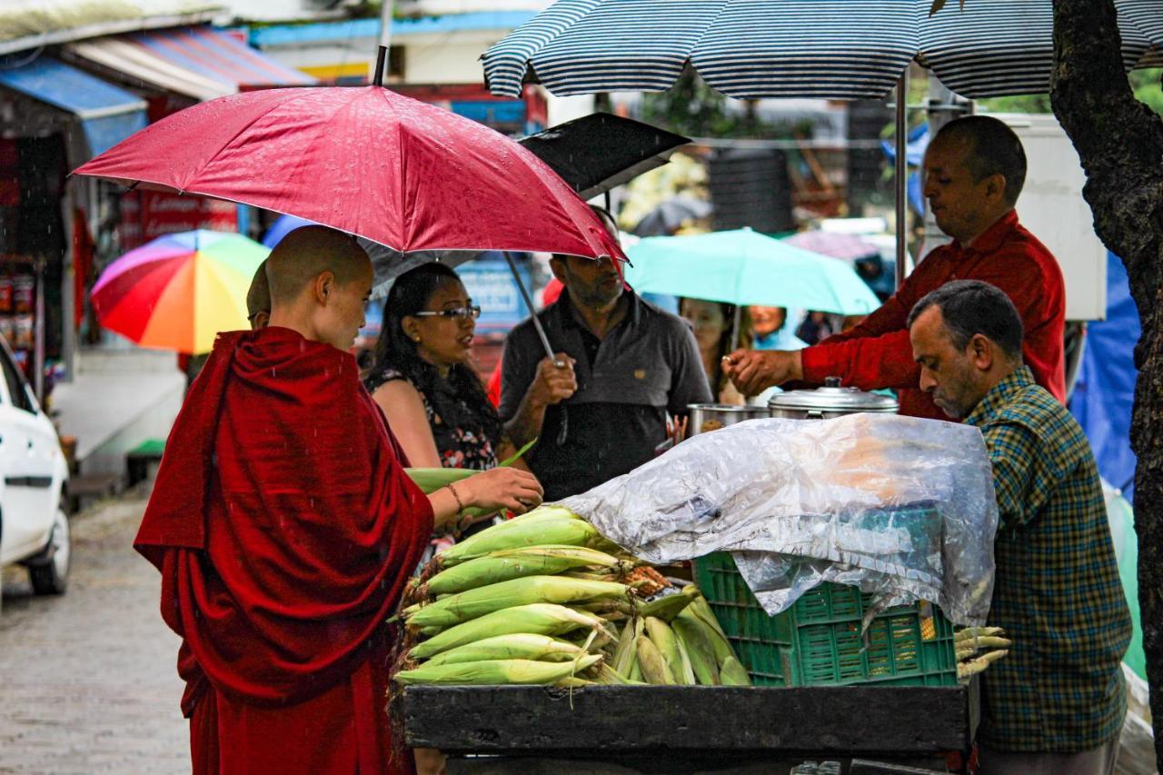 Хостел Moustache Mcleodganj Маклеод-Гандж Екстер'єр фото